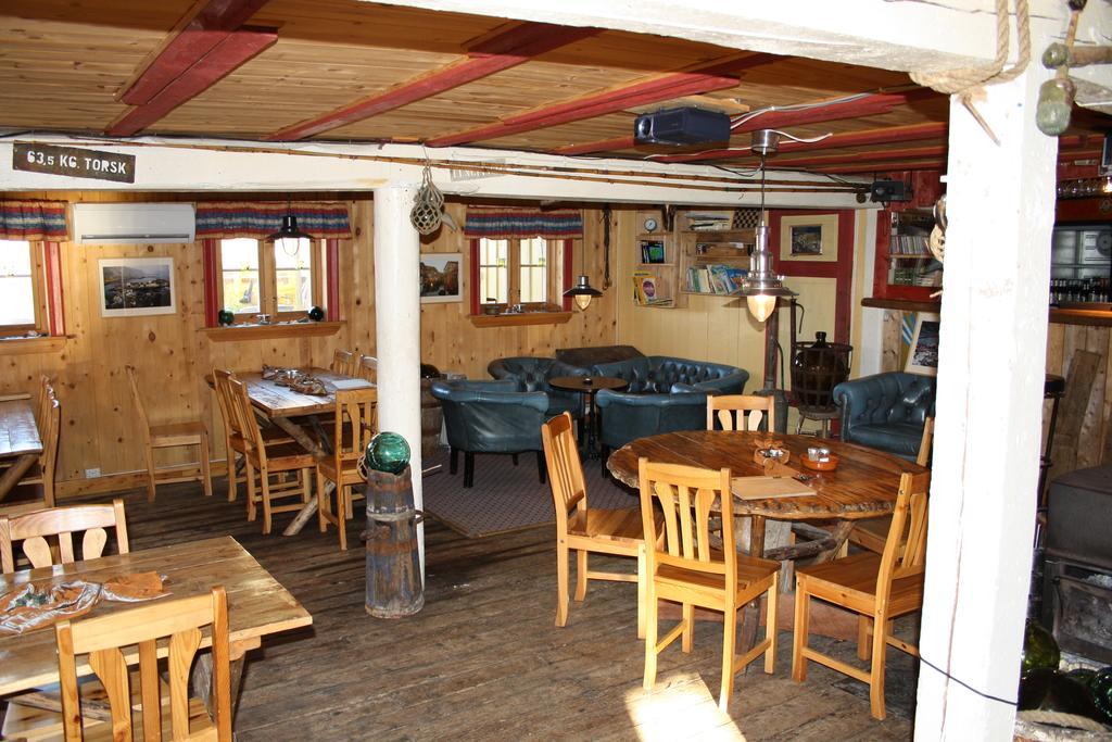 Отель Holmvik Brygge Nyksund Экстерьер фото
